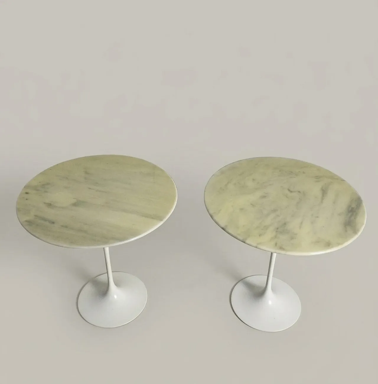 Pair of Tulip marble side tables by Eero Saarinen for Knoll, 70s 2