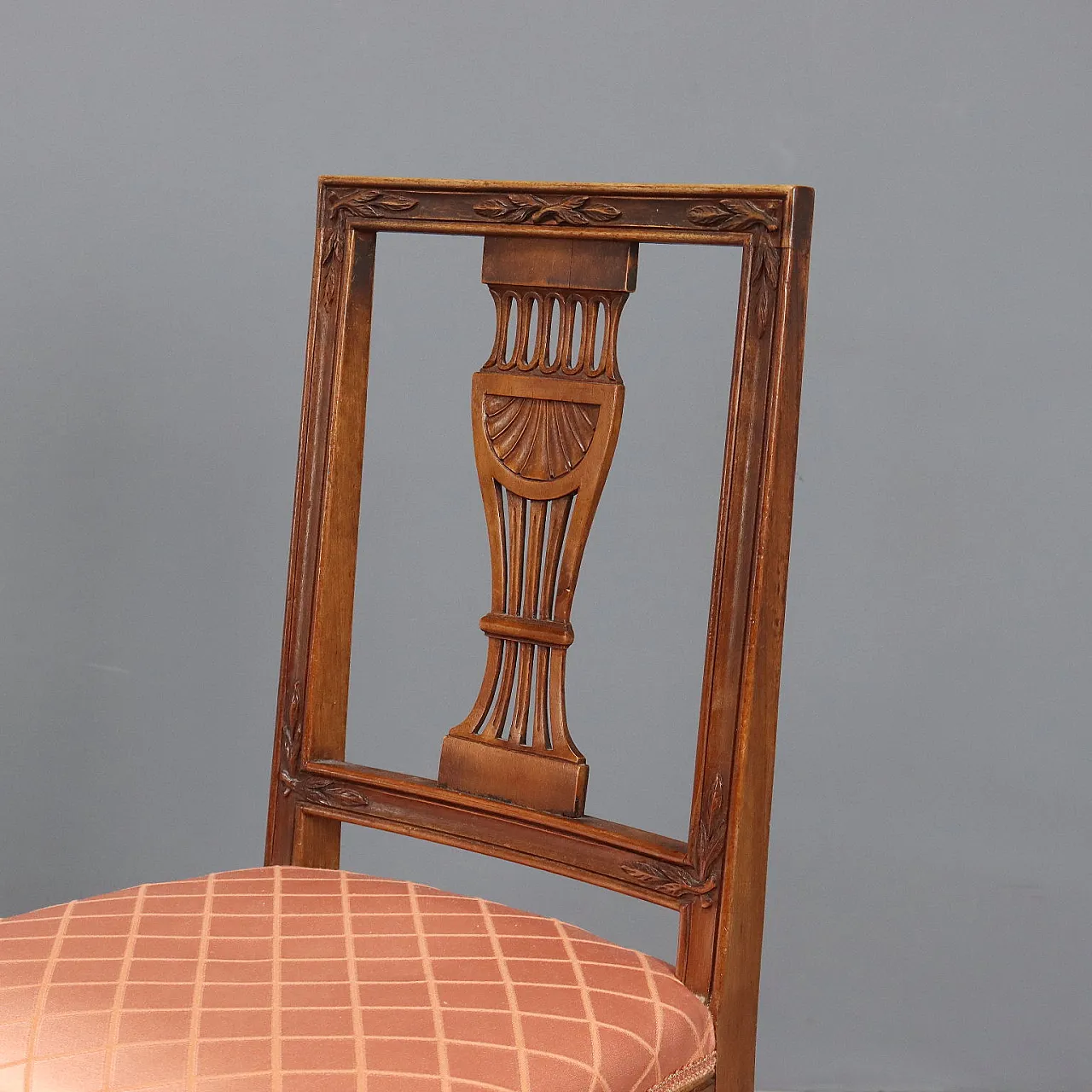 12 Sedie in legno di noce, primo '900 5