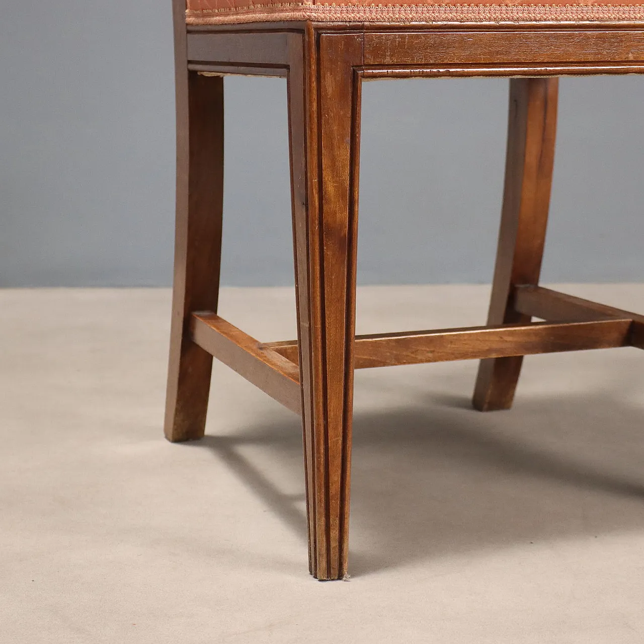 12 Sedie in legno di noce, primo '900 8