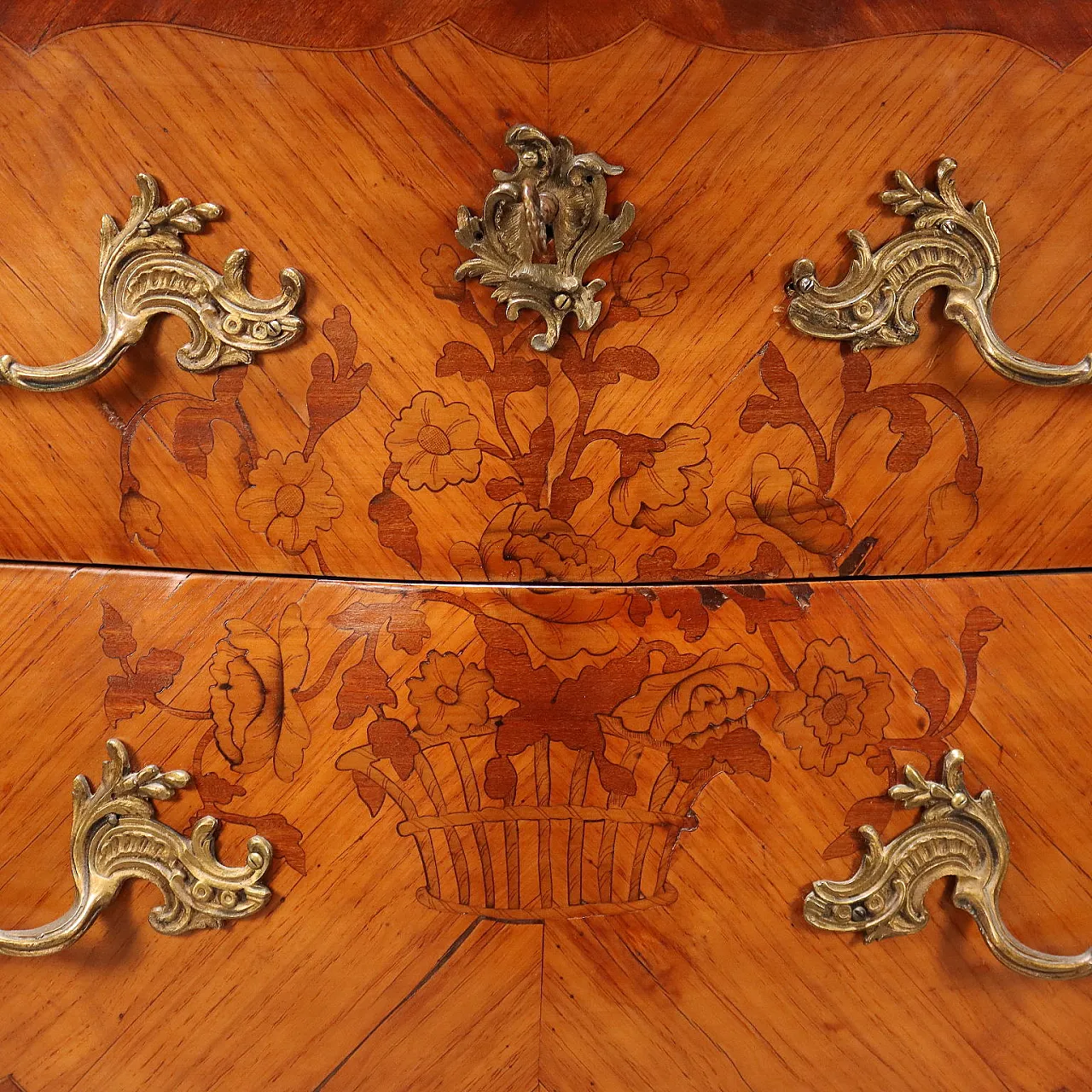 Cassettone in stile Barocchetto, '900 7