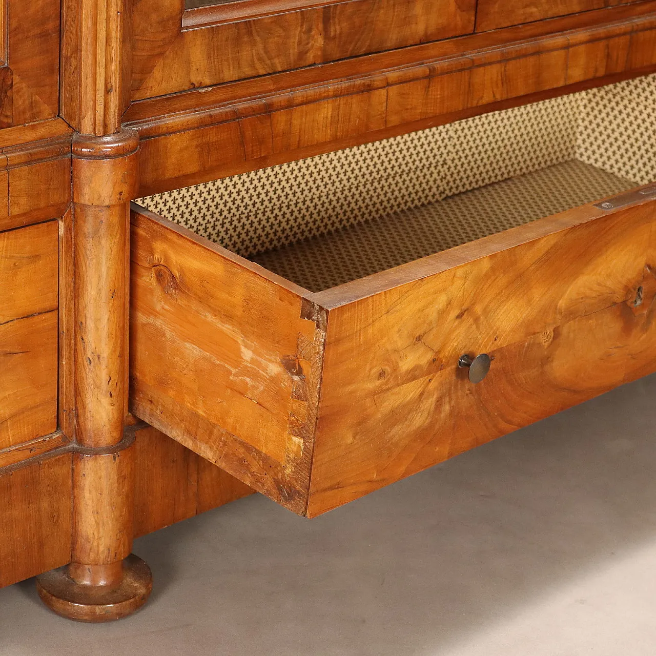 Walnut and glass bookcase, mid-19th century 8