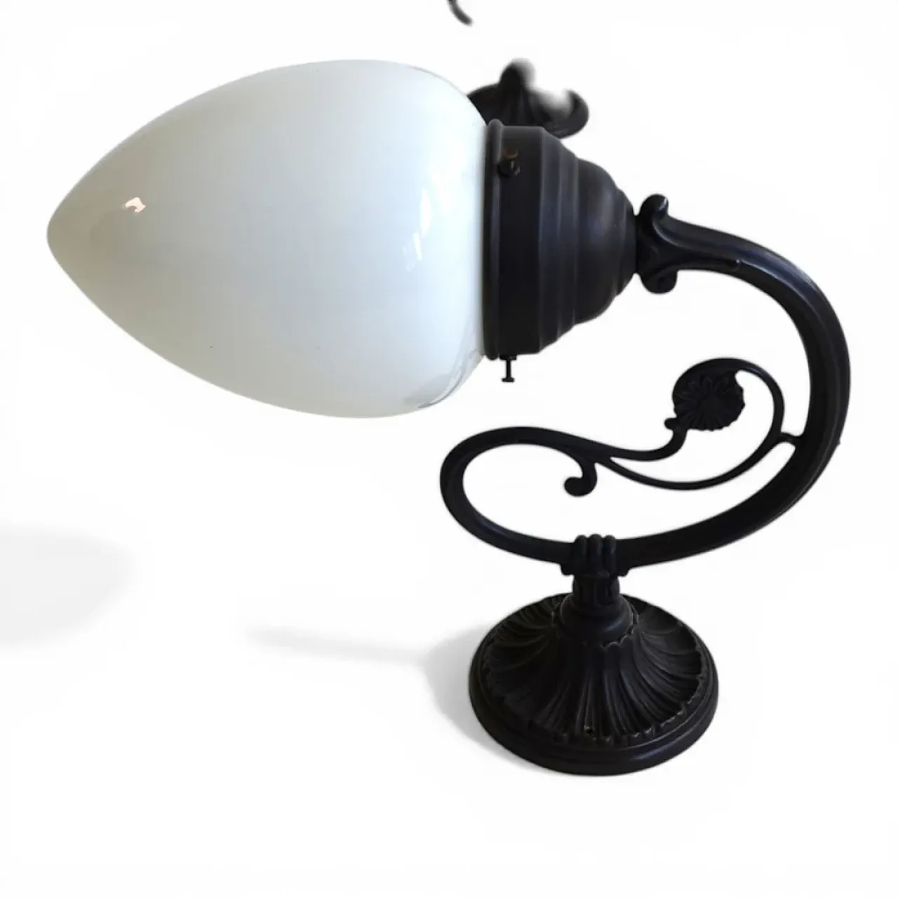 Pair of Art Nouveau brass wall lights, 20th century 13