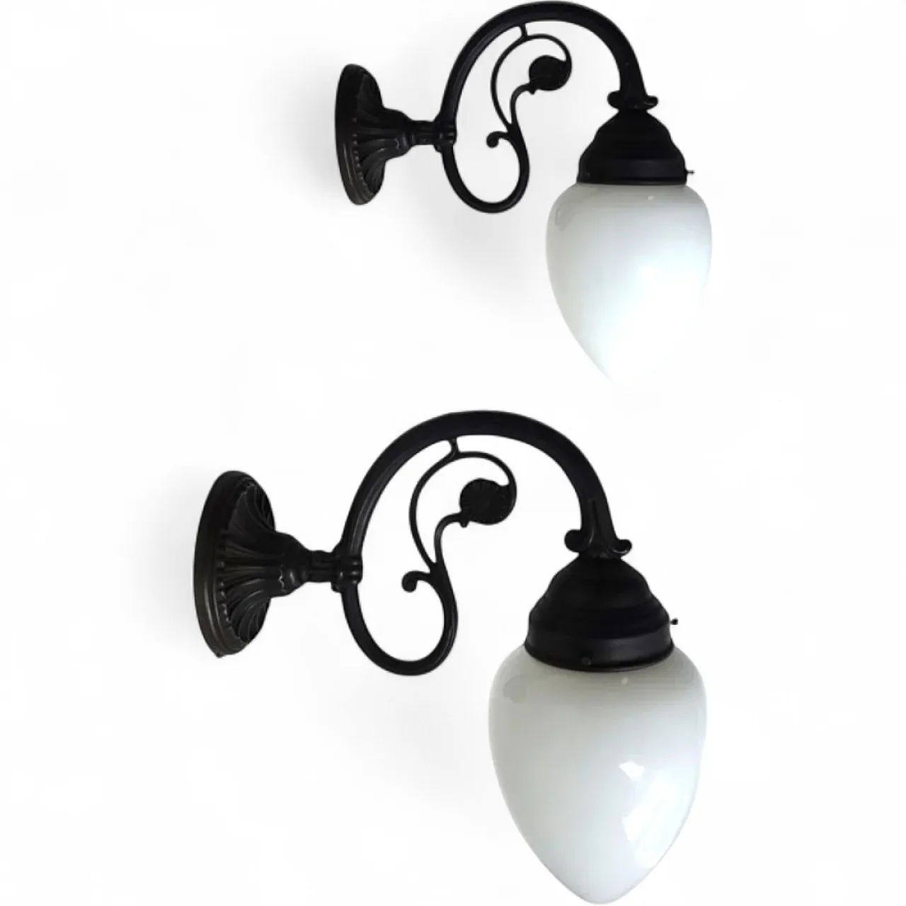 Pair of Art Nouveau brass wall lights, 20th century 14