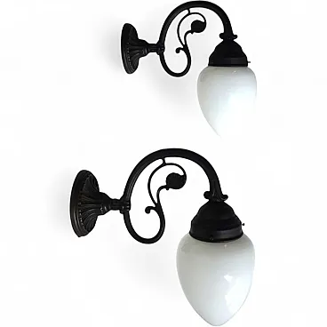 Pair of Art Nouveau brass wall lights, 20th century