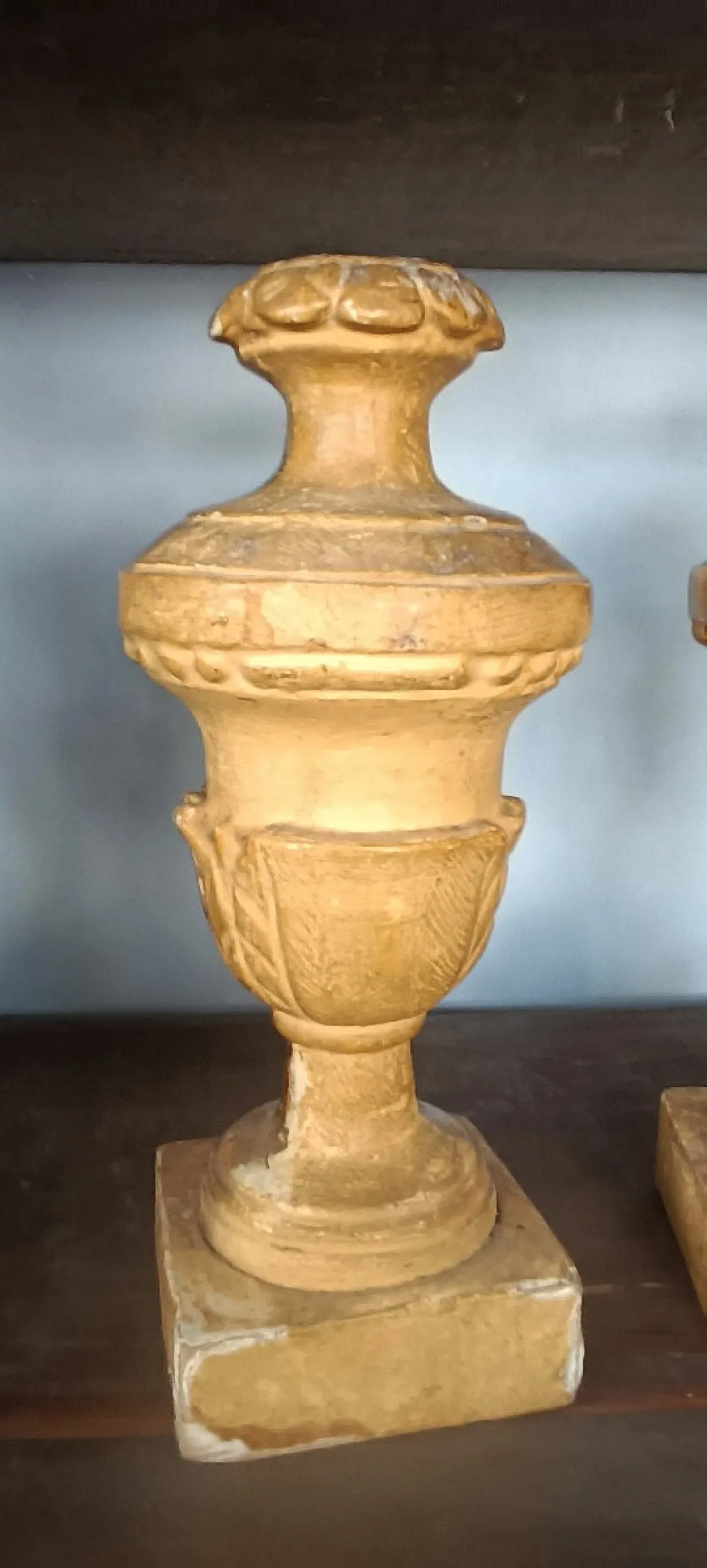 Coppia di candelieri con base a forma di palma, primo '800 6