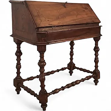 Flap writing desk in walnut, Louis XIII Style, 18th century