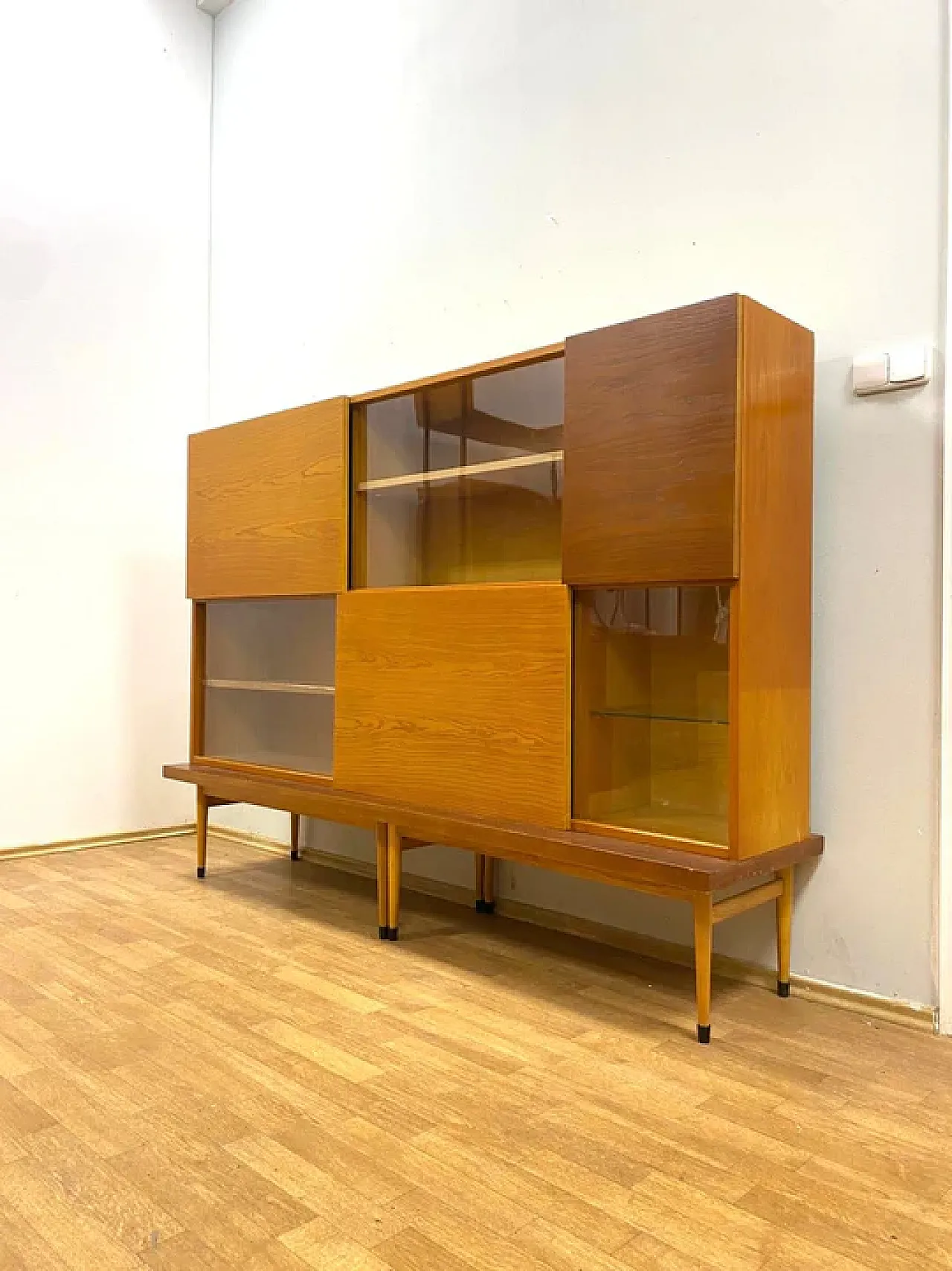 Libreria a mobile in stile Bruxelles di metà secolo, anni '60 9