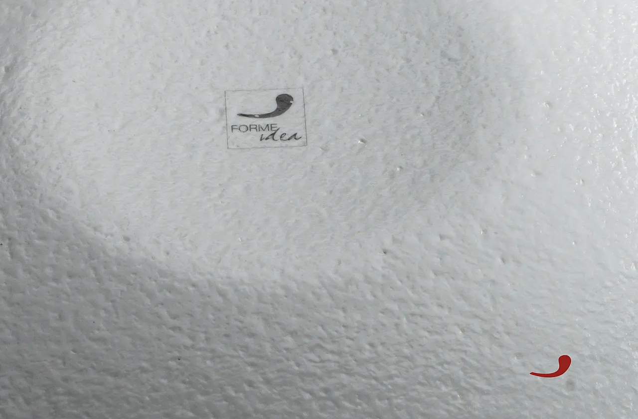 Red and White Glass Fusion Plate Italian Craftsmanship, 2000 5