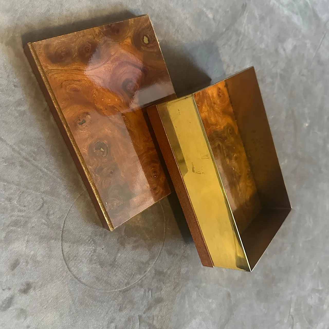Mid-Century Modern walnut root and gilt metal luxury box, 1970s 9