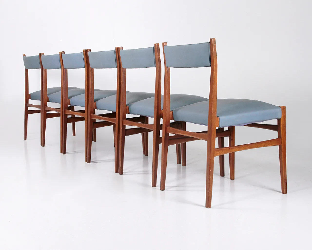 6 Dining chairs in the style of Gio Ponti, 1960s 5
