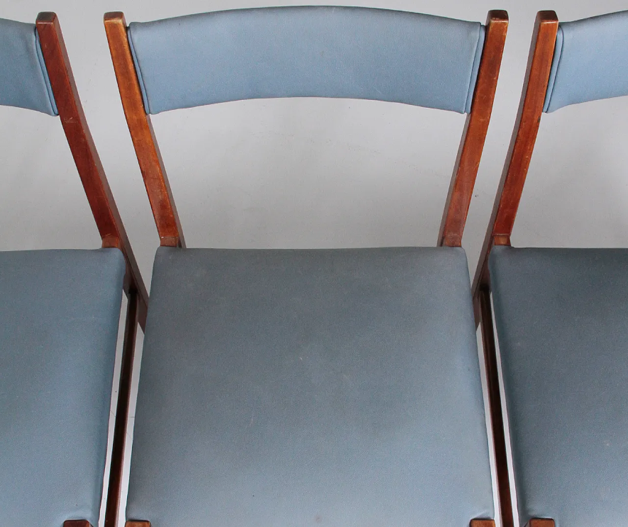 6 Dining chairs in the style of Gio Ponti, 1960s 9