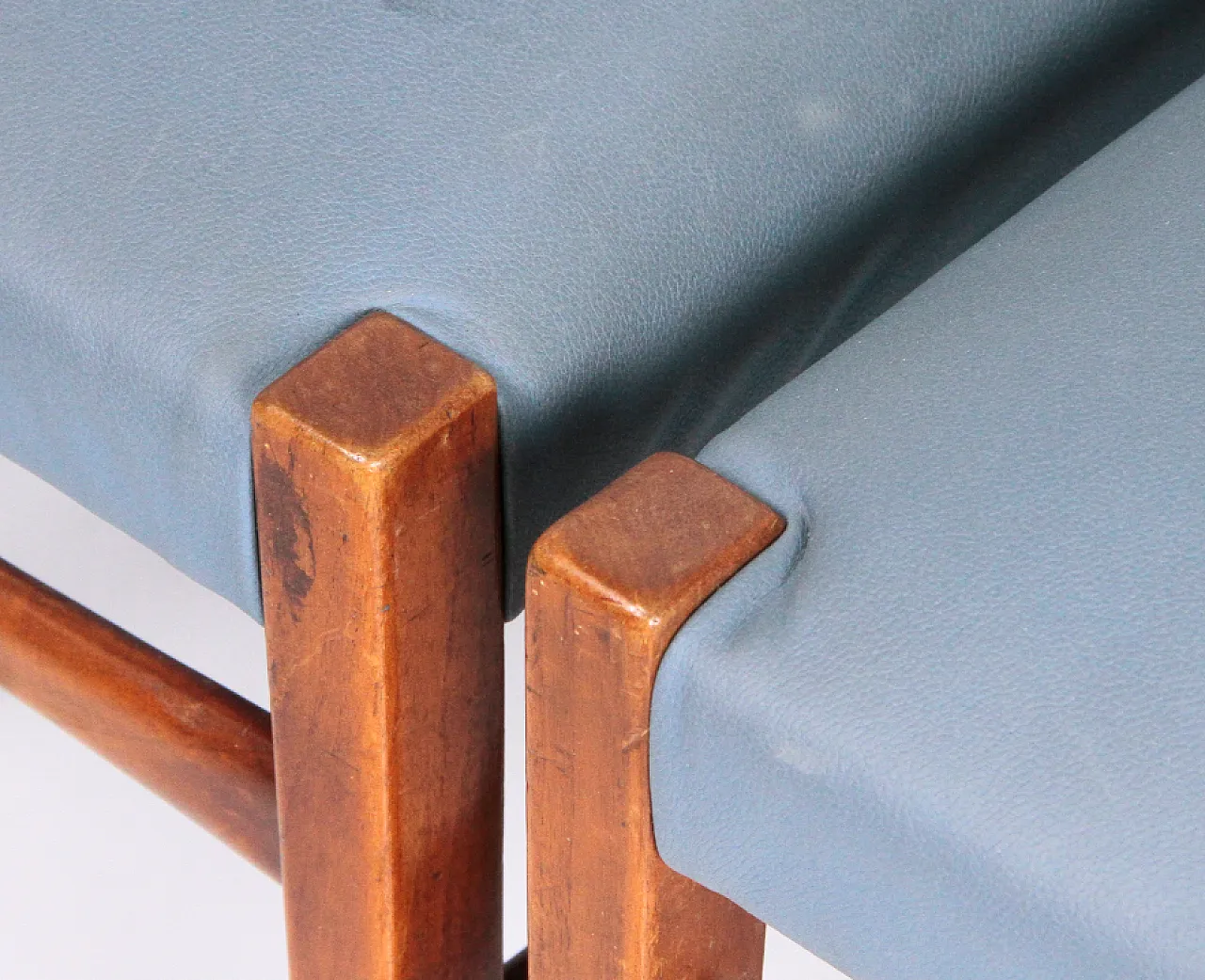 6 Dining chairs in the style of Gio Ponti, 1960s 10