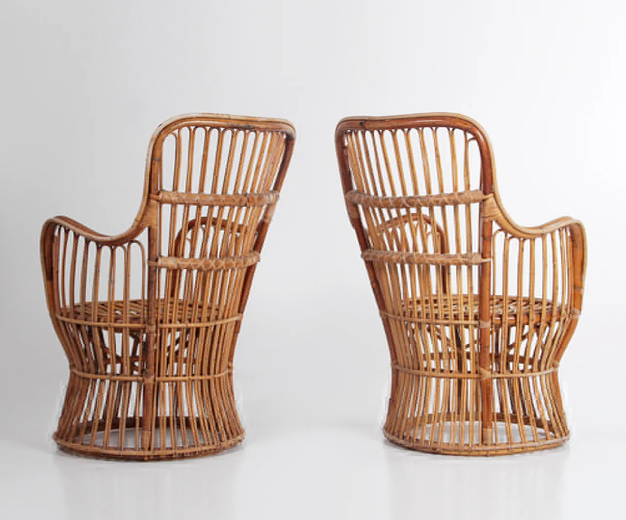 Pair of rattan chairs attributed to Luigi Caccia Dominioni, 1950s 1
