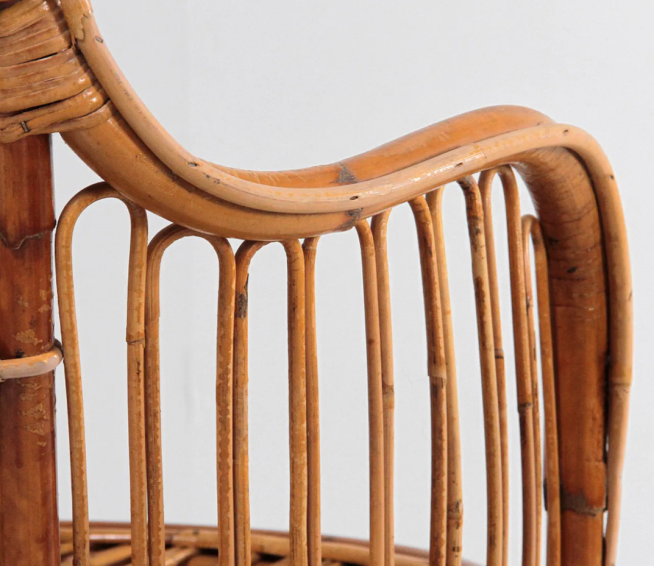 Pair of rattan chairs attributed to Luigi Caccia Dominioni, 1950s 11