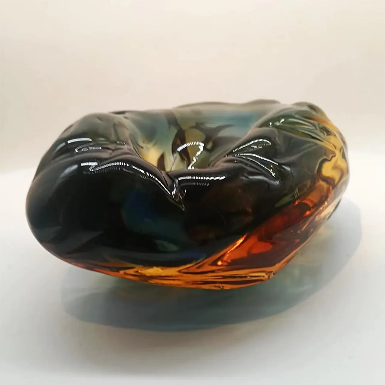 Ashtray hand-blown and handcrafted in Murano glass, 1950s 4