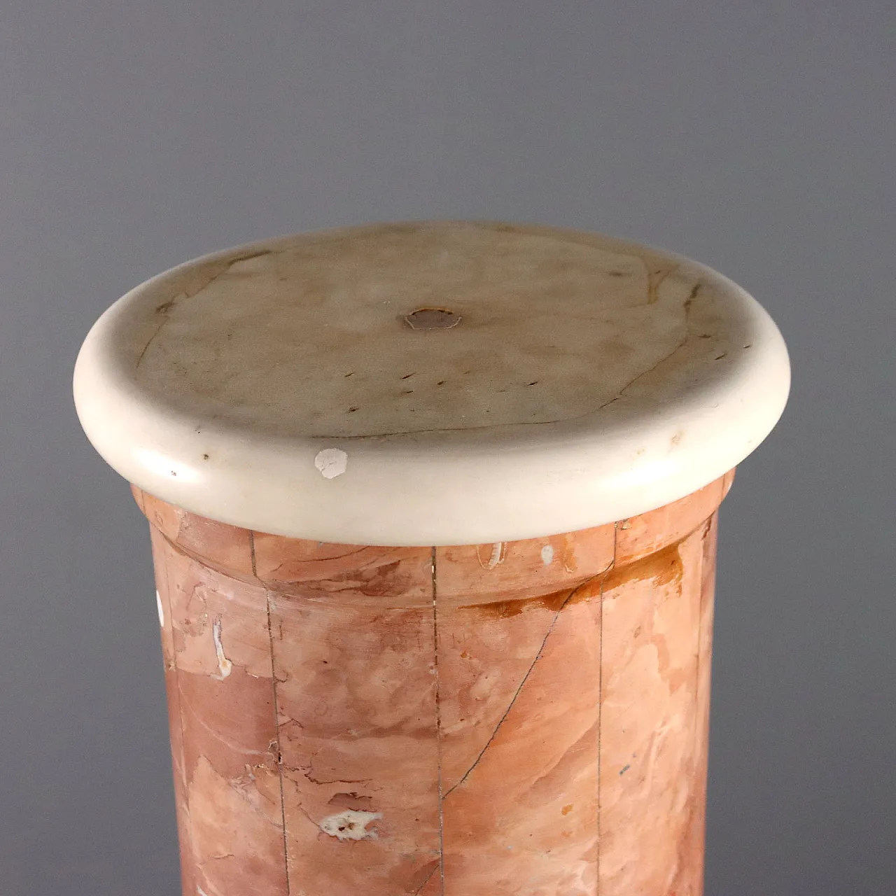 Slabed column, early 20th century 3