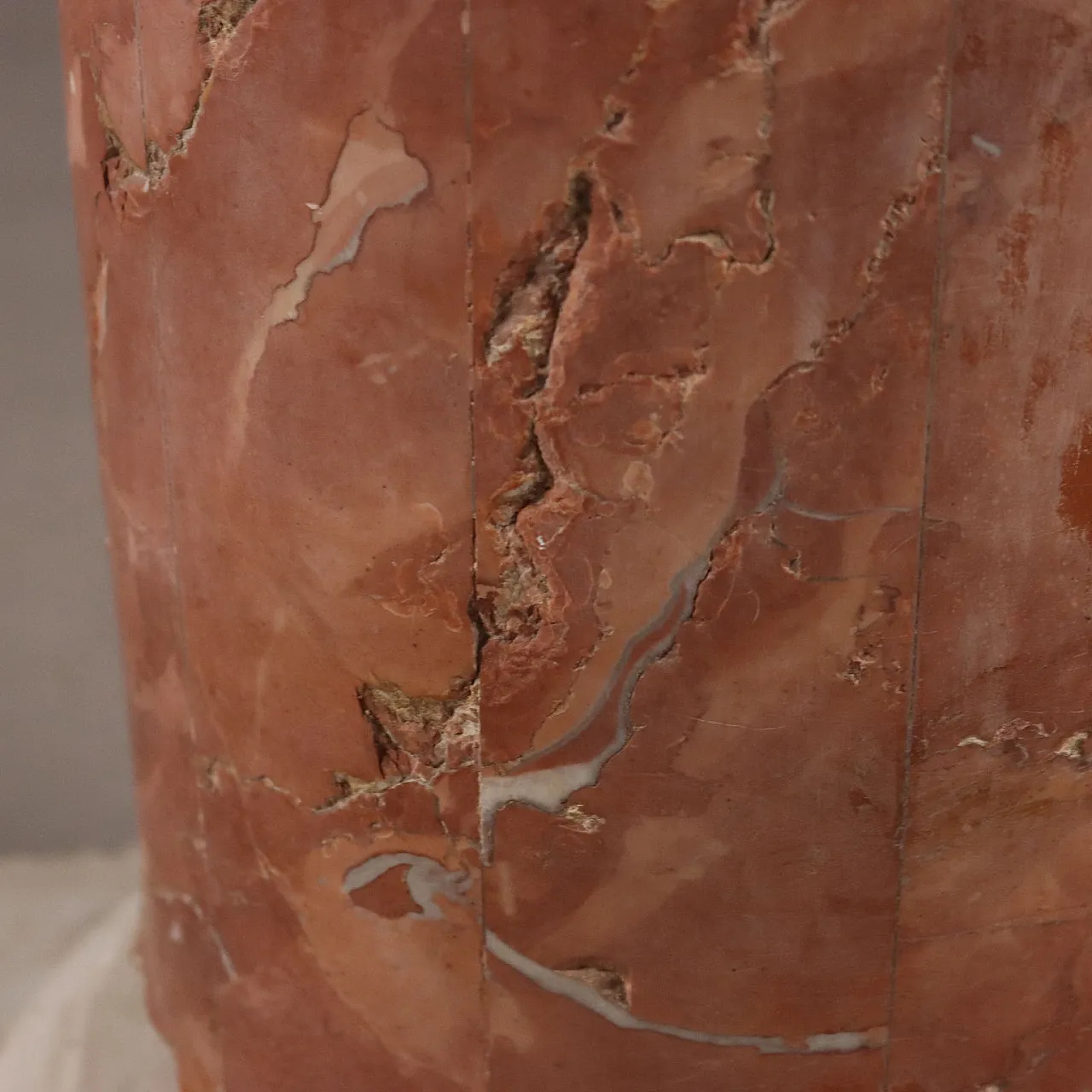 Slabed column, early 20th century 5