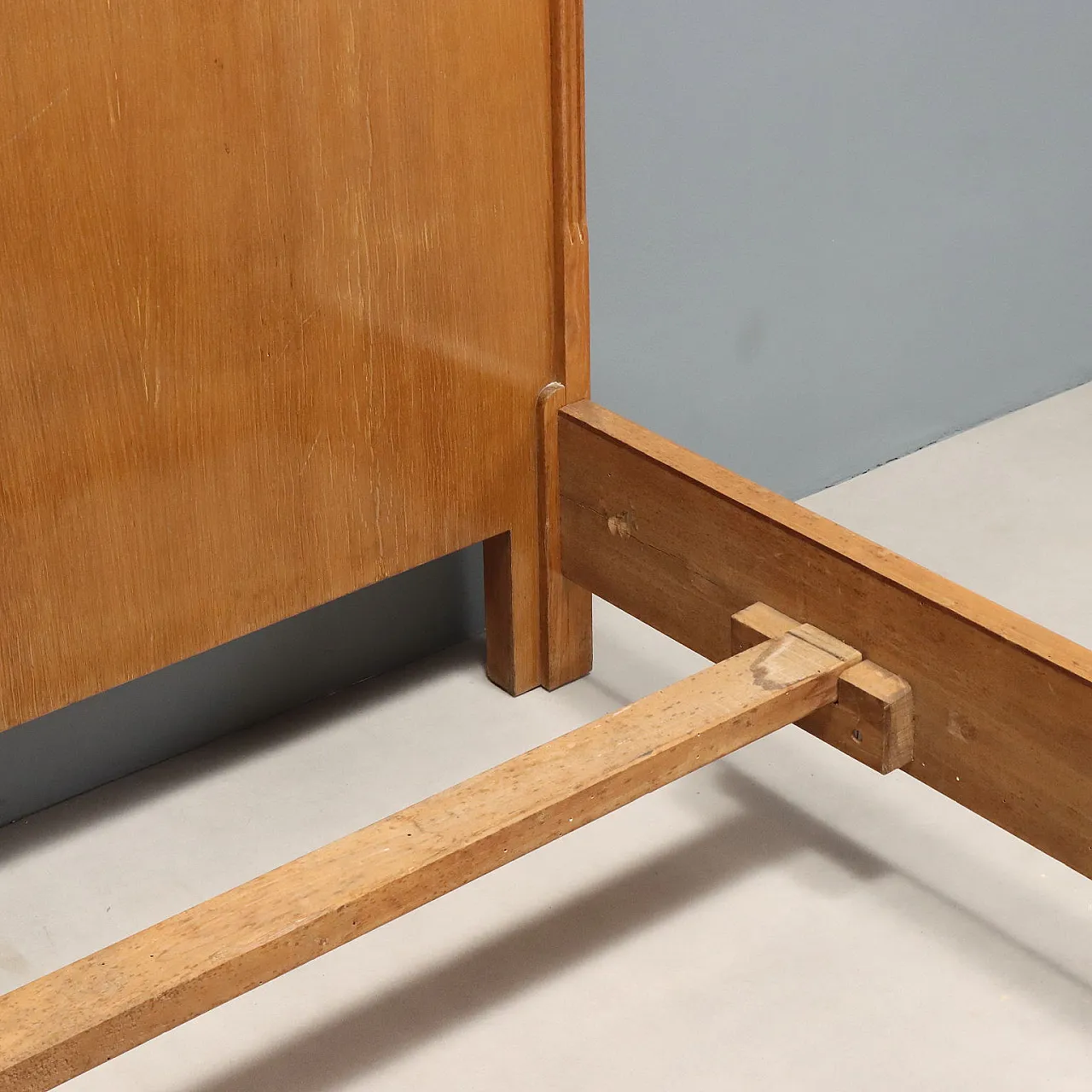 Single bed in beech veneer, 1950s 6