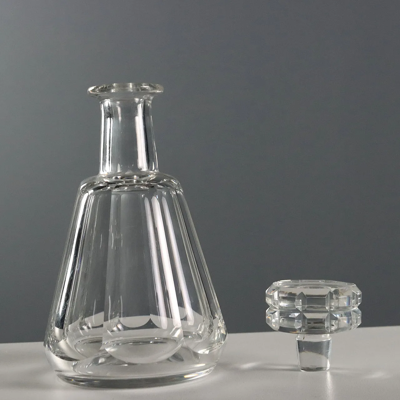 Baccarat Manufacture crystal bottle, 20th century 5