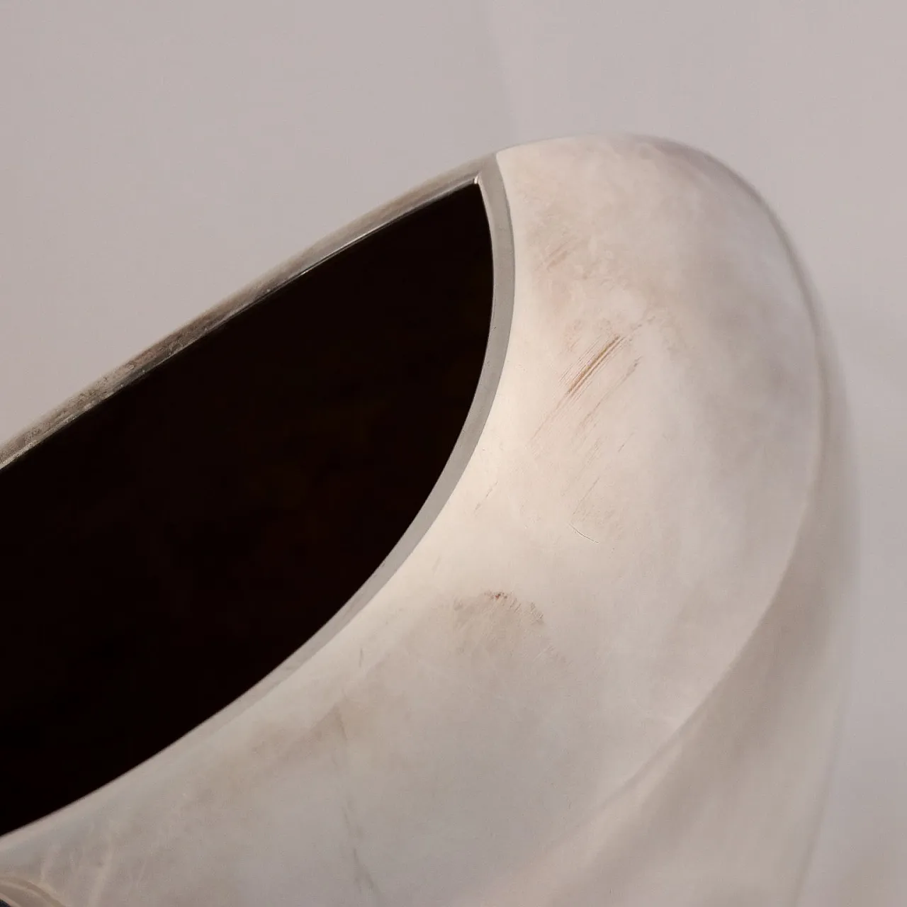 Sin 1976/2002 vase by Lino Sabattini, 2000s 3