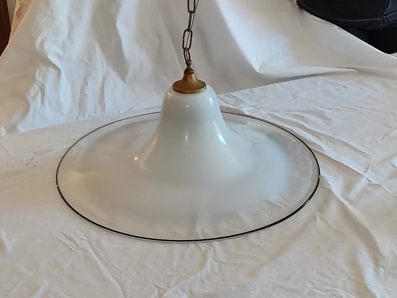 Lampadario Ufo in Vetro di Murano Incamiciato, anni '70 2