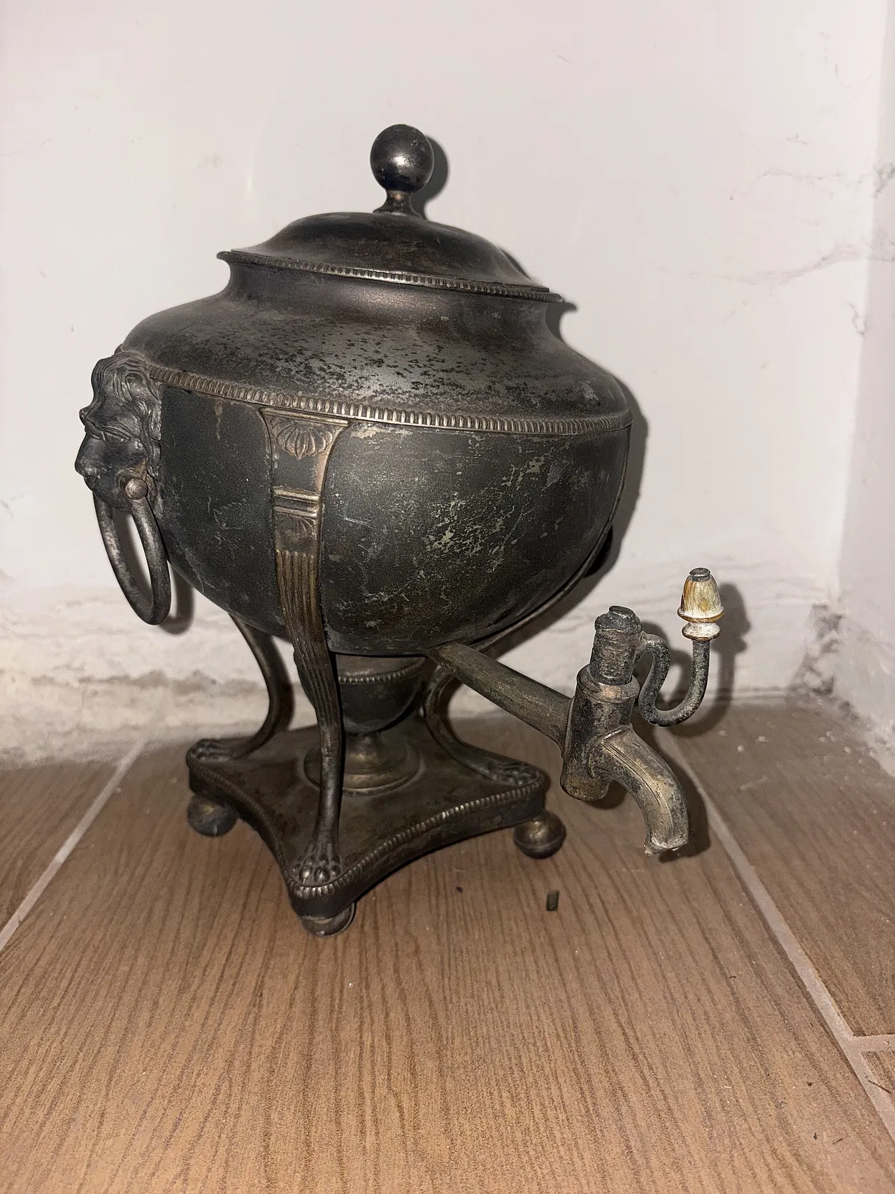 Samovar in bronzo e ottone, primo '900 1