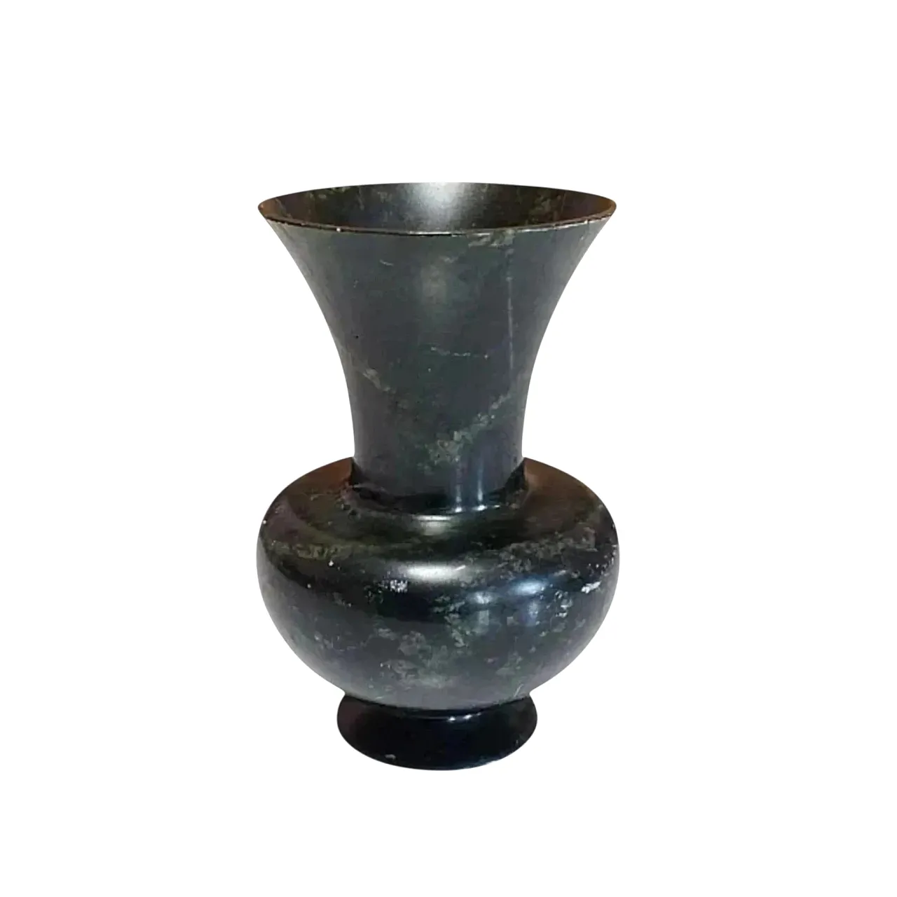 Spinach green nephrite jade vase,  17th century 21