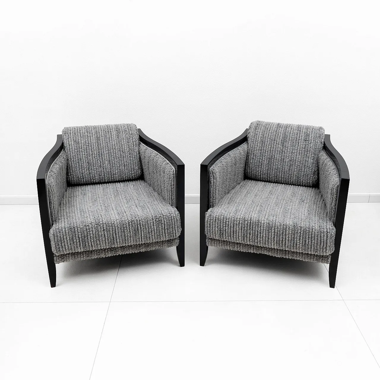 Pair of armchairs in lacquered wood and ribbed velvet, 1970s 2
