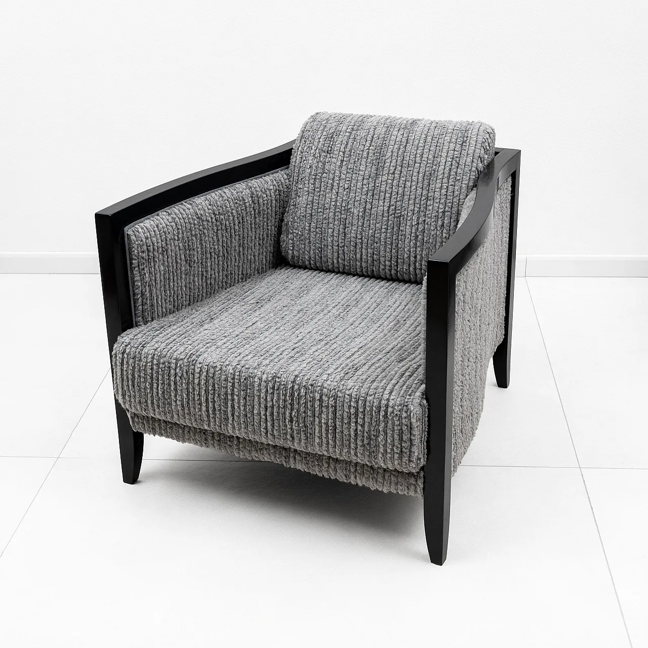Pair of armchairs in lacquered wood and ribbed velvet, 1970s 6
