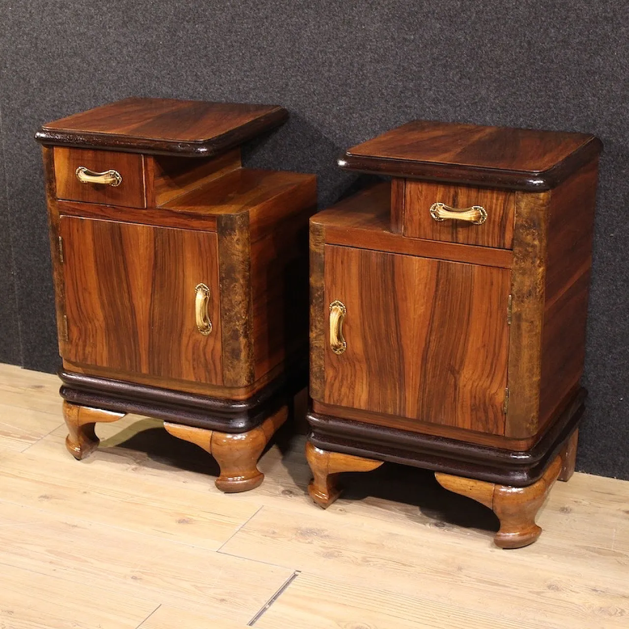 Pair of Italian bedside tables, 20th century 11