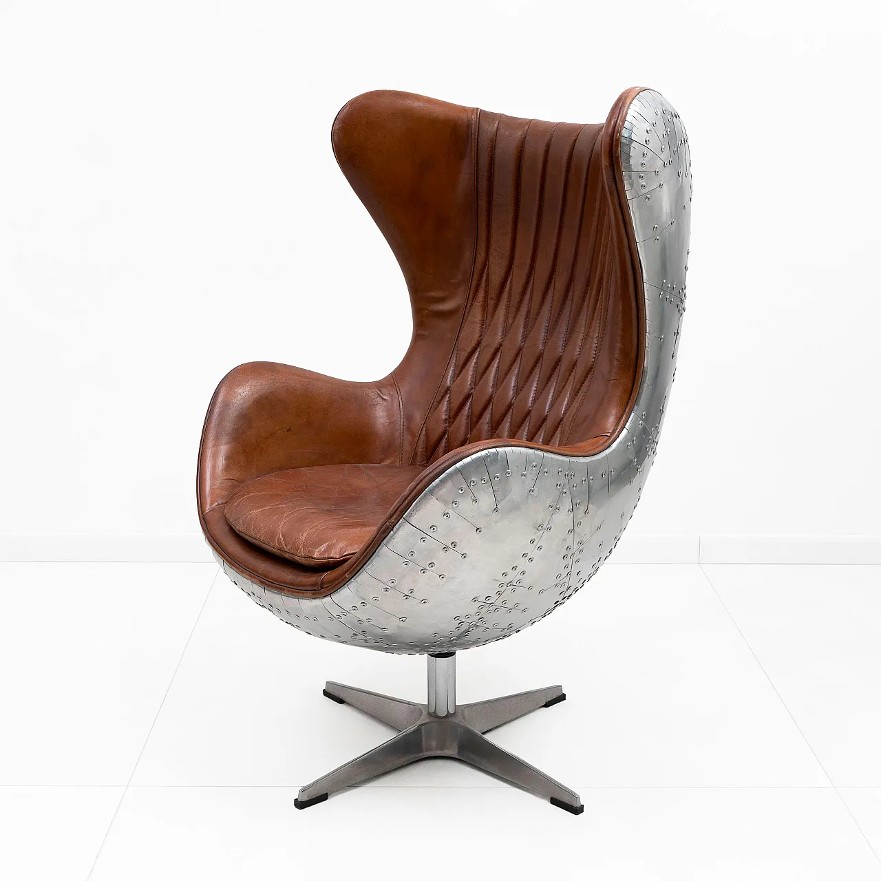 Mid-century Aviator Tomcat Egg chair, leather and metal, 1970s 1