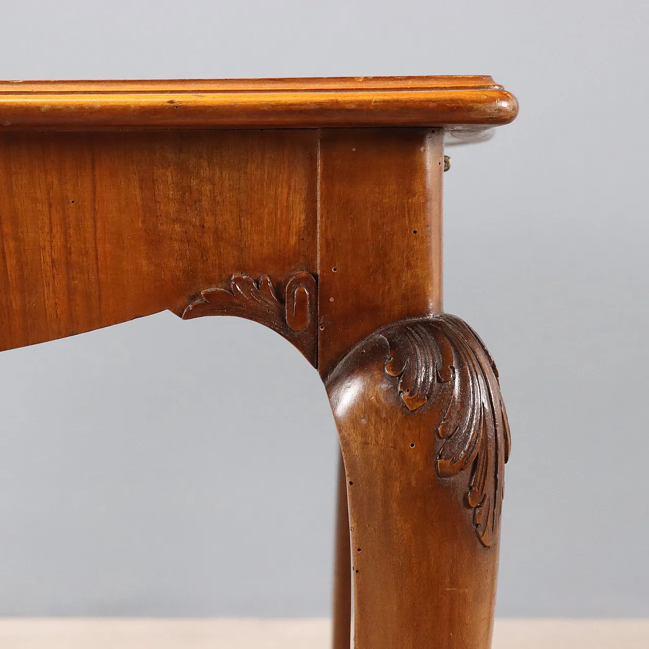 Walnut table, early 20th century 6