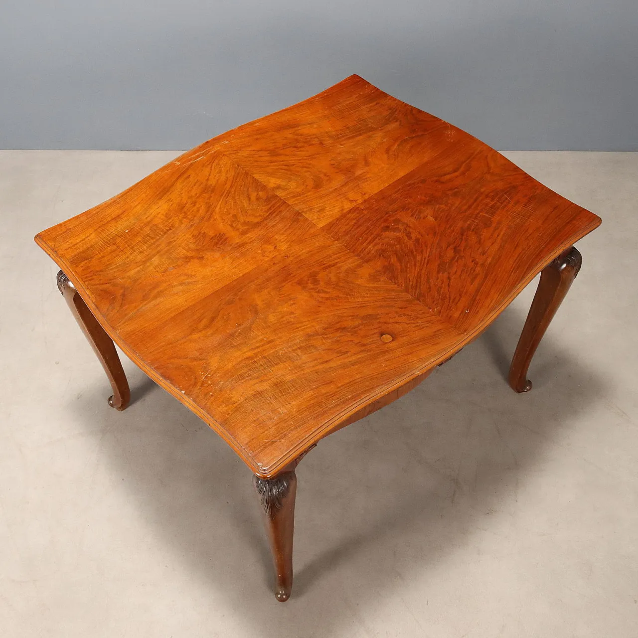 Walnut table, early 20th century 8