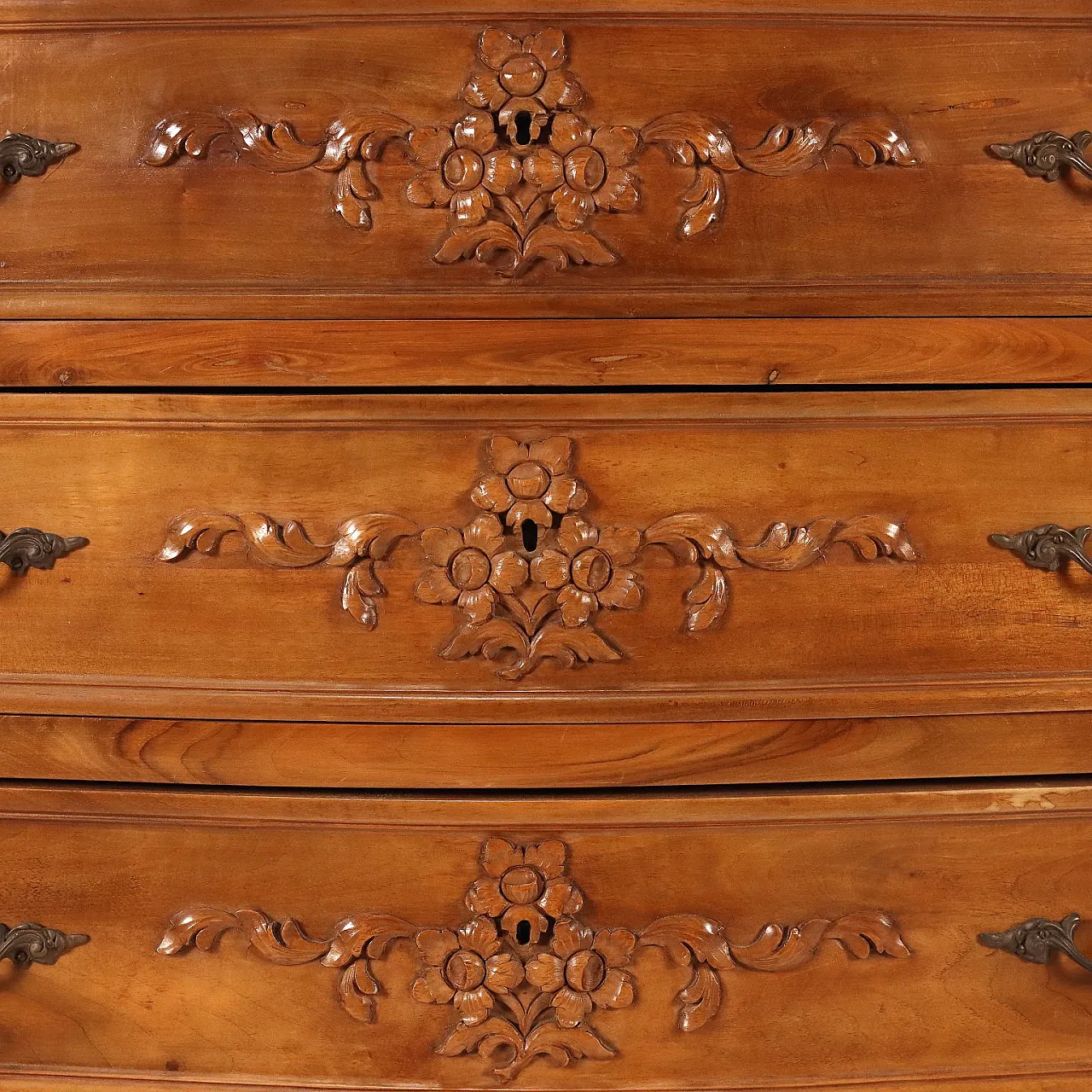 Baroque style walnut chest of drawers, 20th century 6