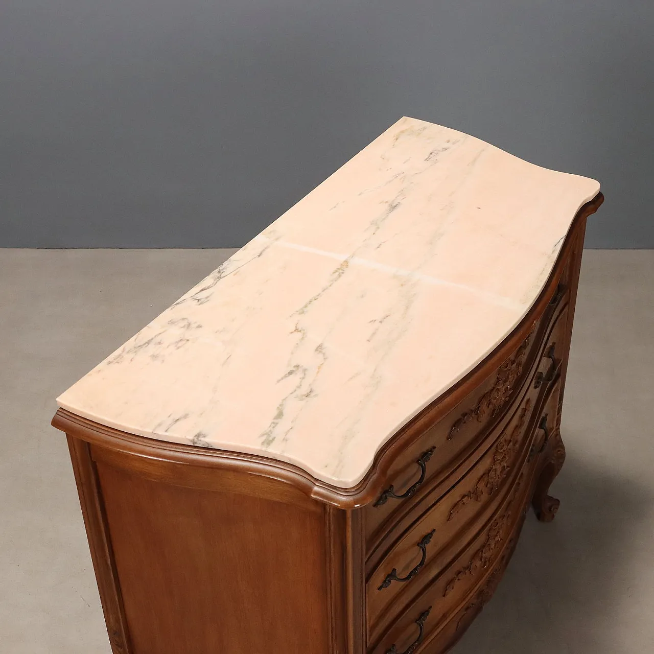 Baroque style walnut chest of drawers, 20th century 9