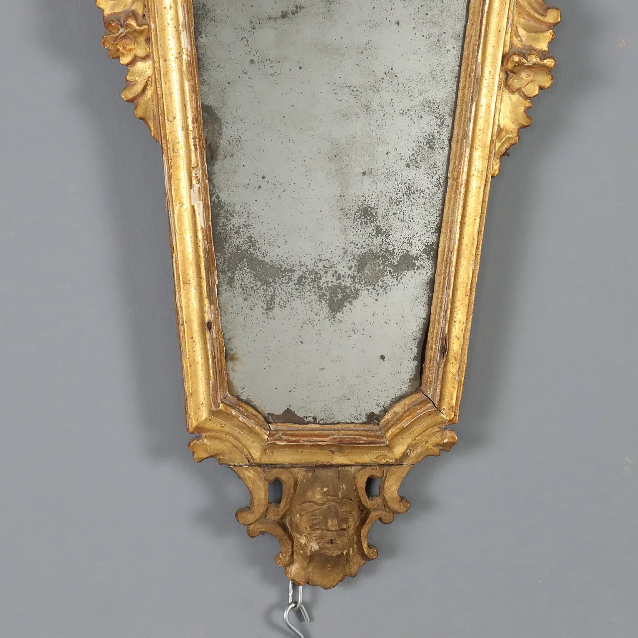 4 Fans in carved and gilded wood, 18th century 4