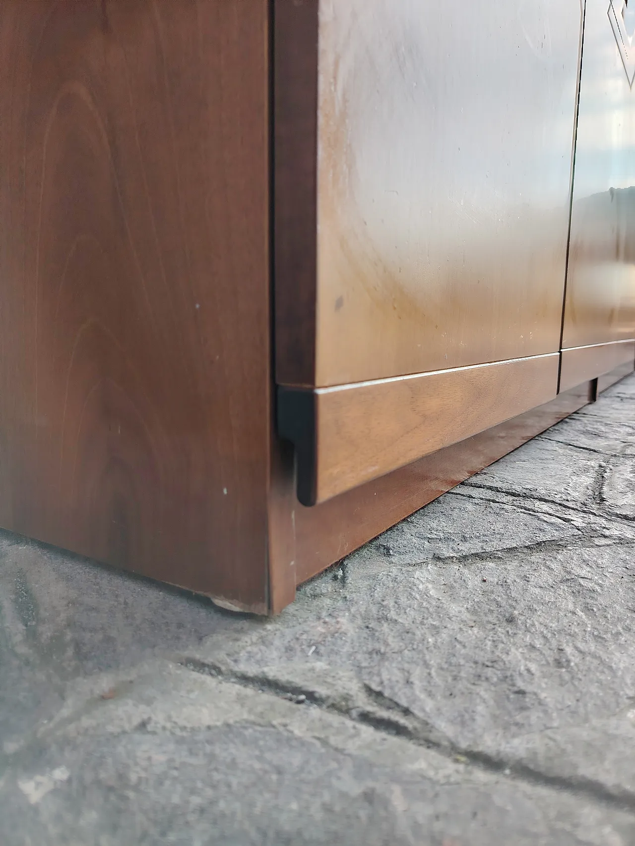Credenza modello Fiorenza di Tito Agnoli per Molteni, anni '90 2