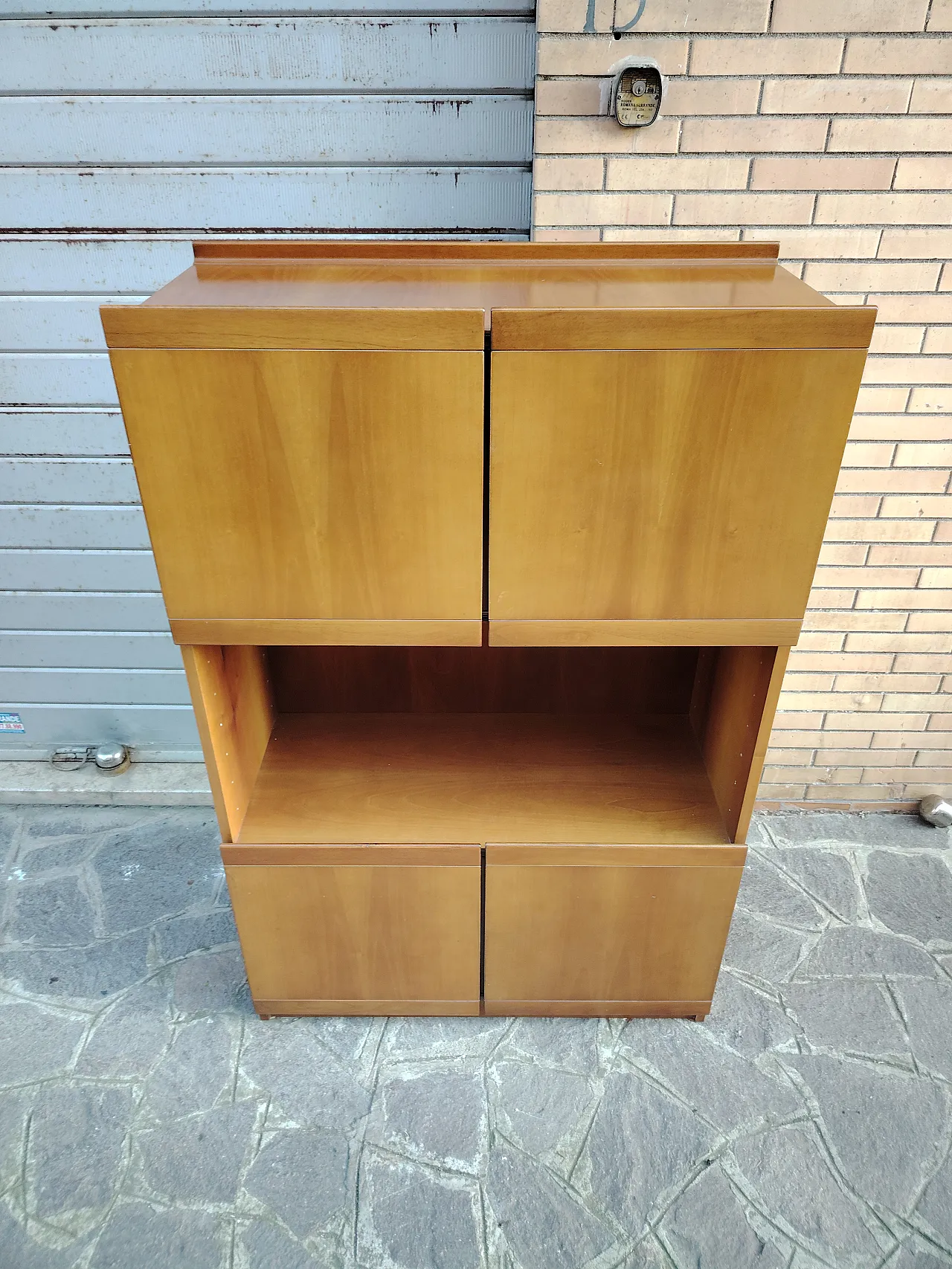 Credenza modello Fiorenza di Tito Agnoli per Molteni, anni '90 4