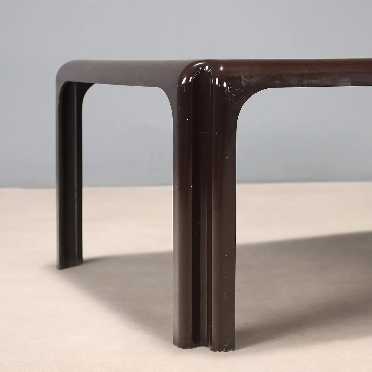 Arcadia coffee table by Artemide, 20th century 7