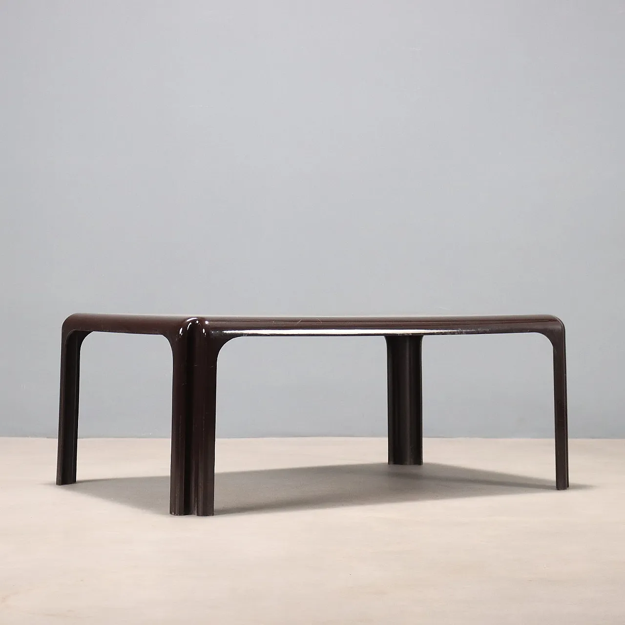 Arcadia coffee table by Artemide, 20th century 9