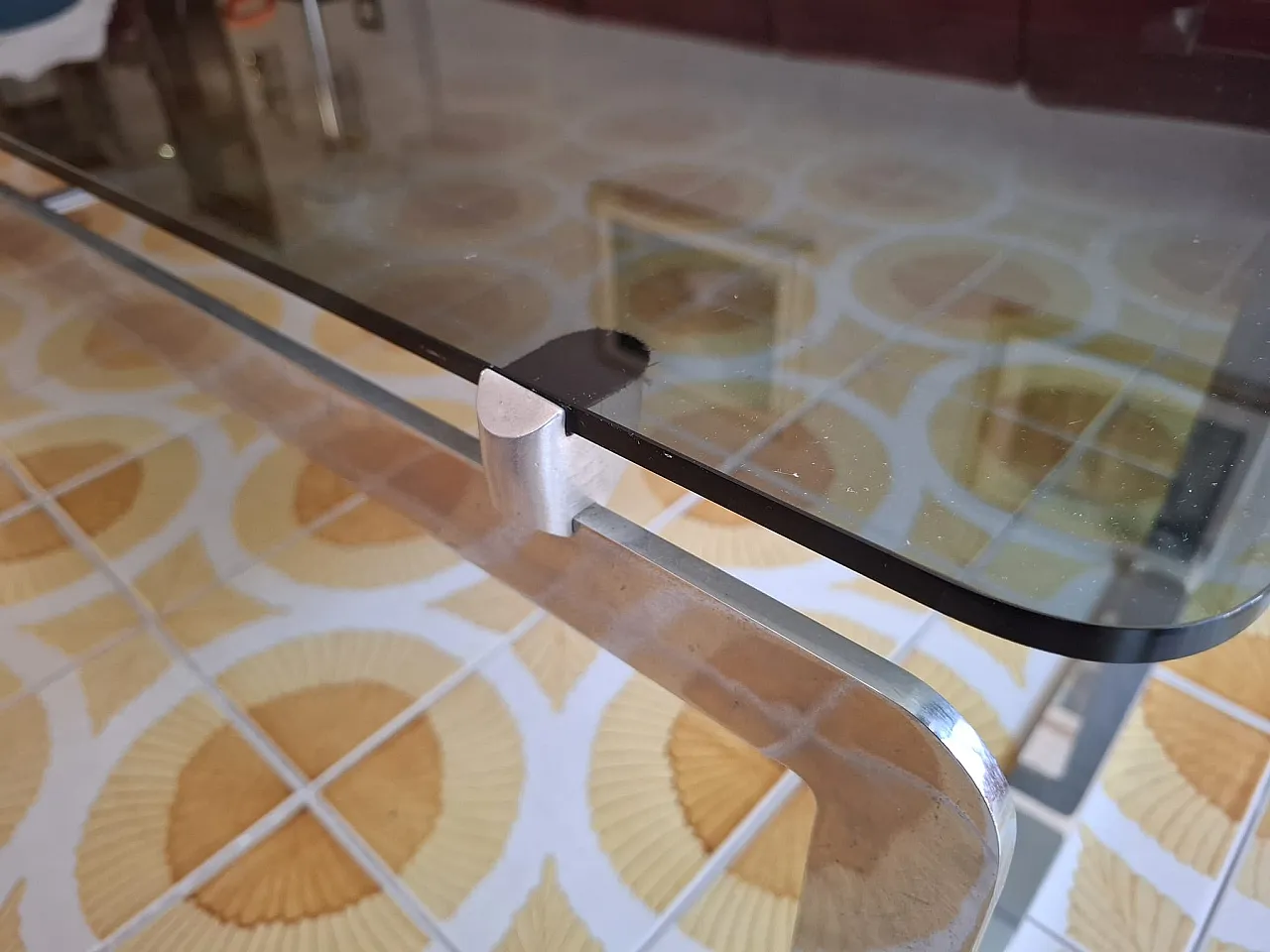 Coffee table in chromed steel and smoked glass 4