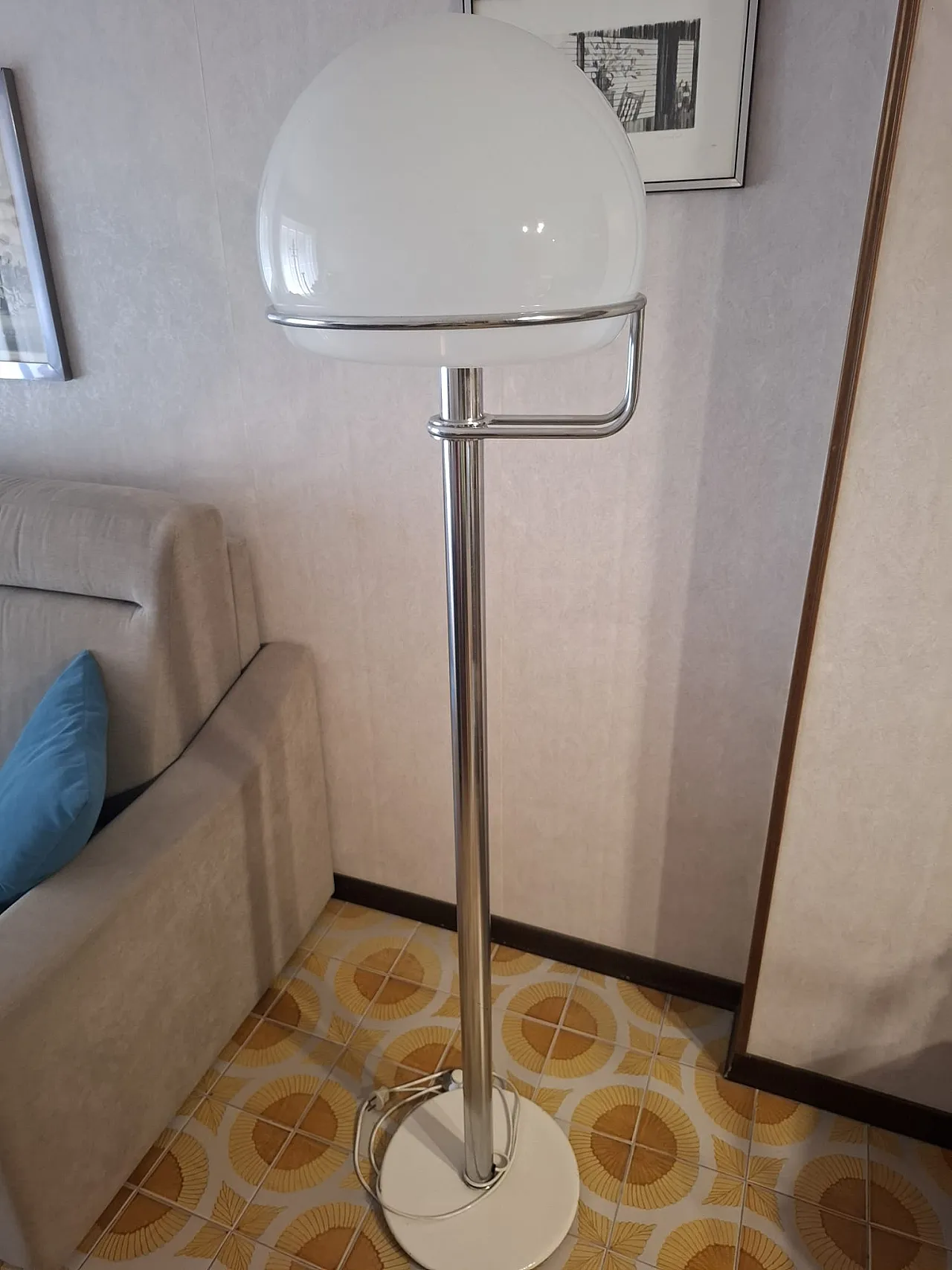 Modernist floor lamp with opaline globe 1