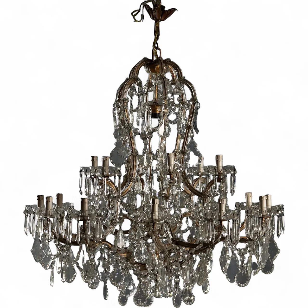 Maria Teresa chandelier with eighteen lights, 19th century 8
