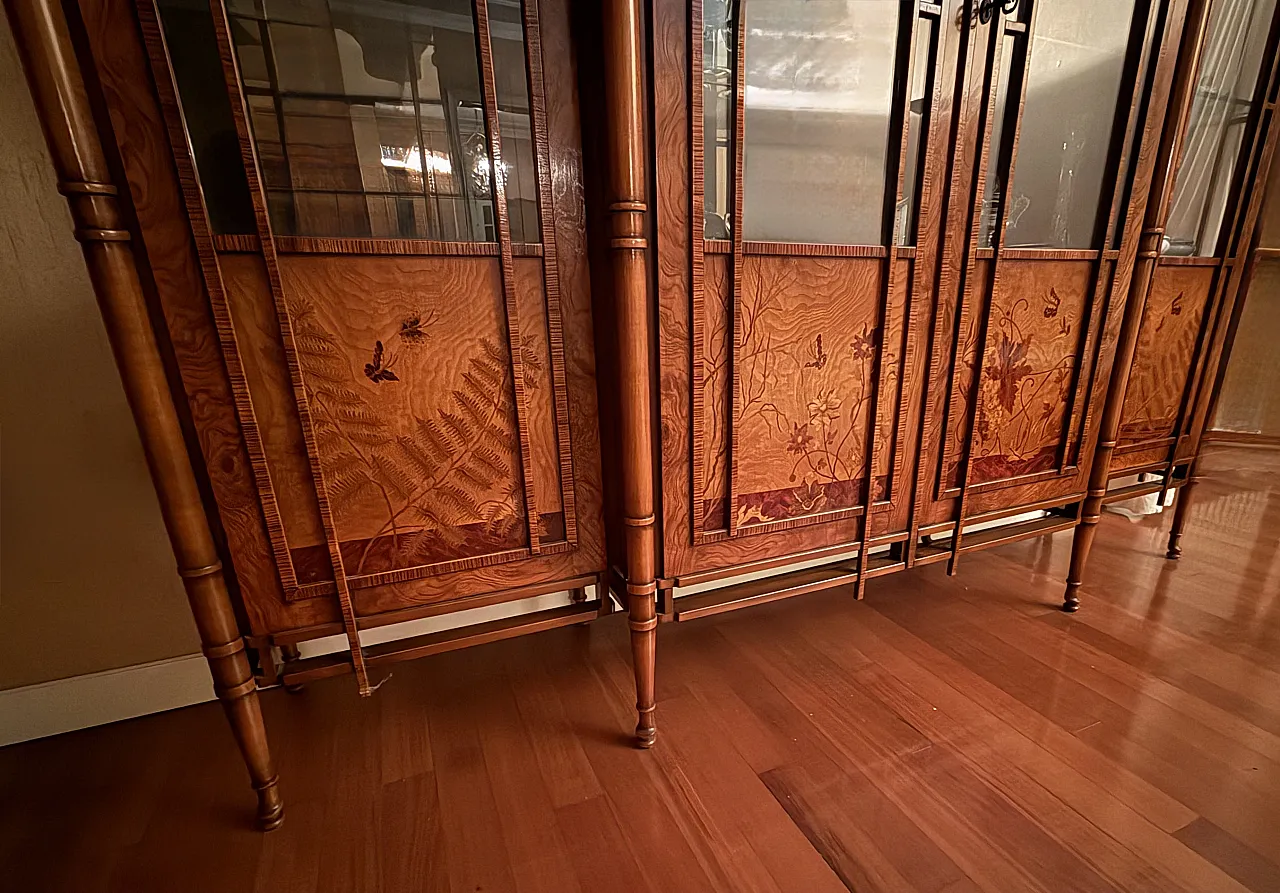 Carpanelli Design glass cabinet in briar wood, 1980s 4