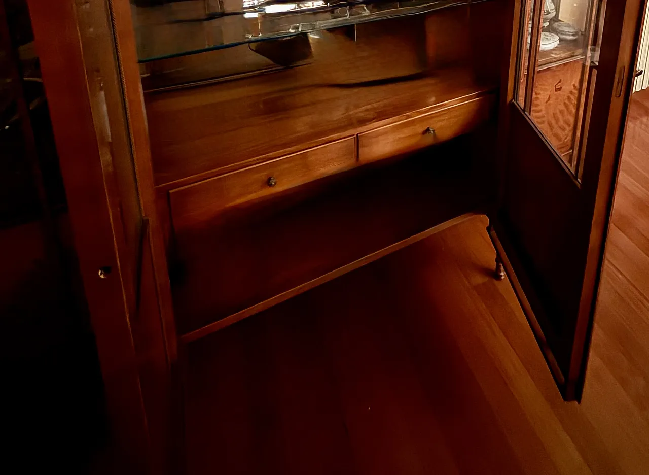 Carpanelli Design glass cabinet in briar wood, 1980s 9