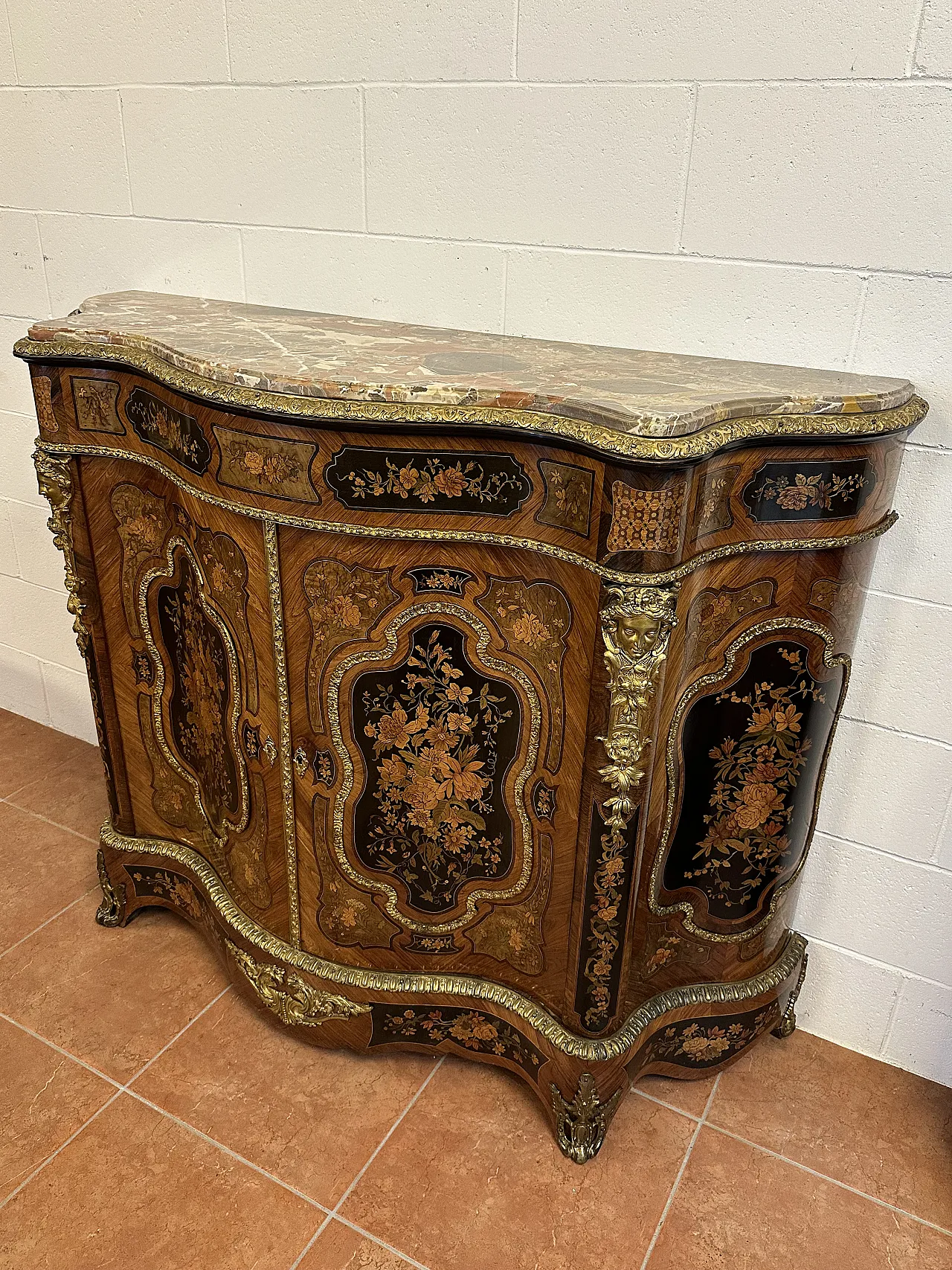 Napoleon III moved servant with gilded bronzes, Paris, mid-19th century 1