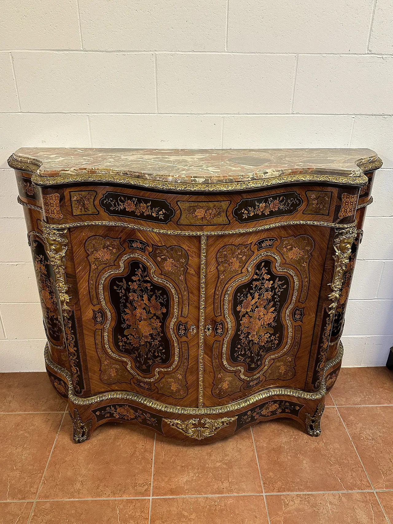 Napoleon III moved servant with gilded bronzes, Paris, mid-19th century 2