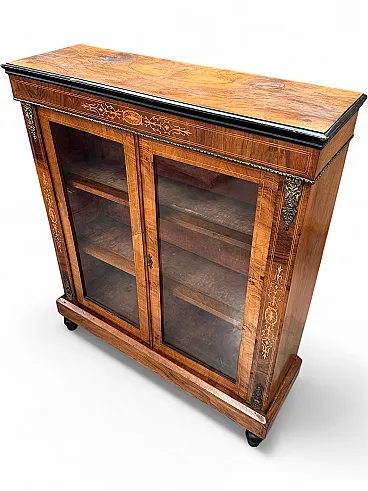 Victorian display cabinet with inlays and bronzes in walnut root, mid-19th century