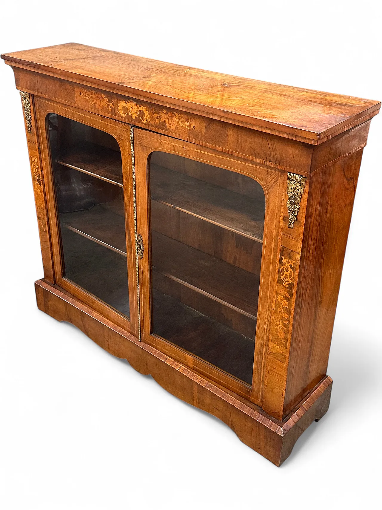 Victorian display cabinet with inlays and bronzes in walnut root, mid-19th century 20