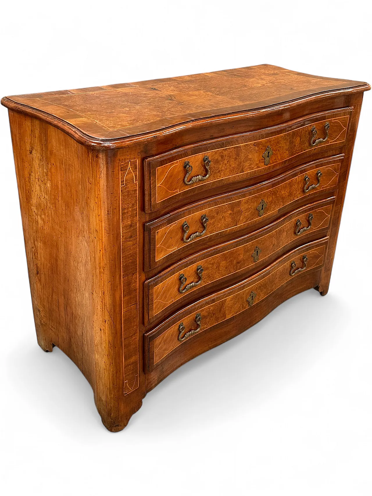 Louis XV chest of drawers, veneered in walnut and threaded, Piedmont, mid-18th century 13